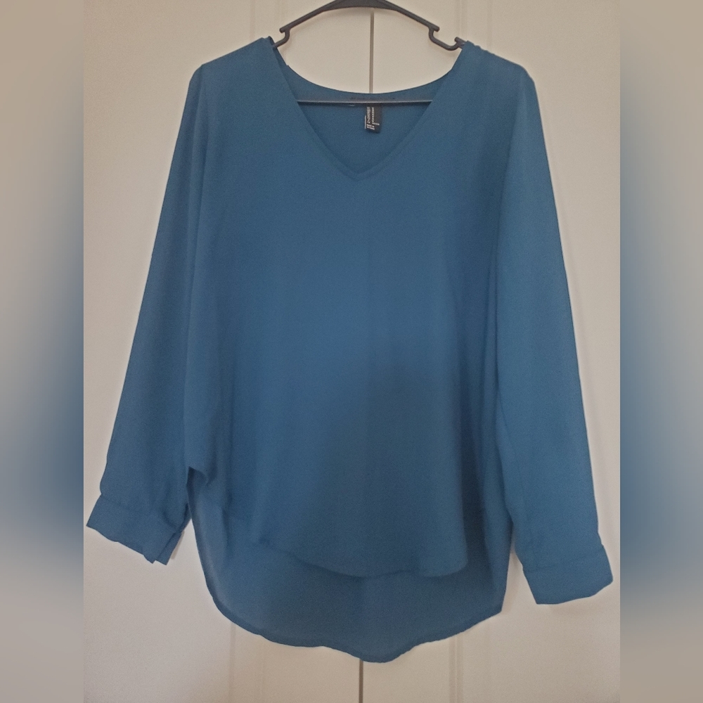 Blue top